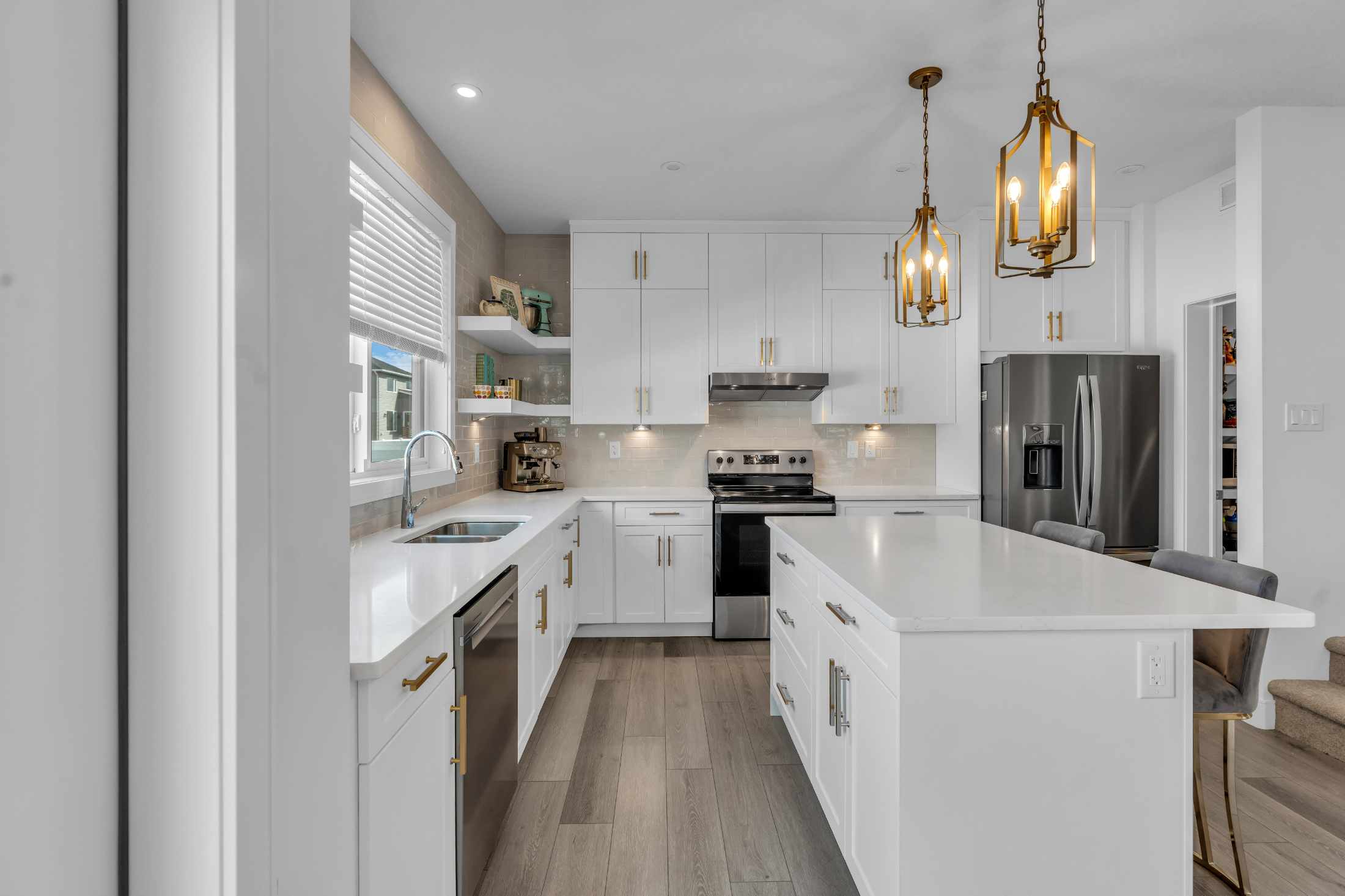 574 Burgess Crescent Chef's Ultimate Kitchen