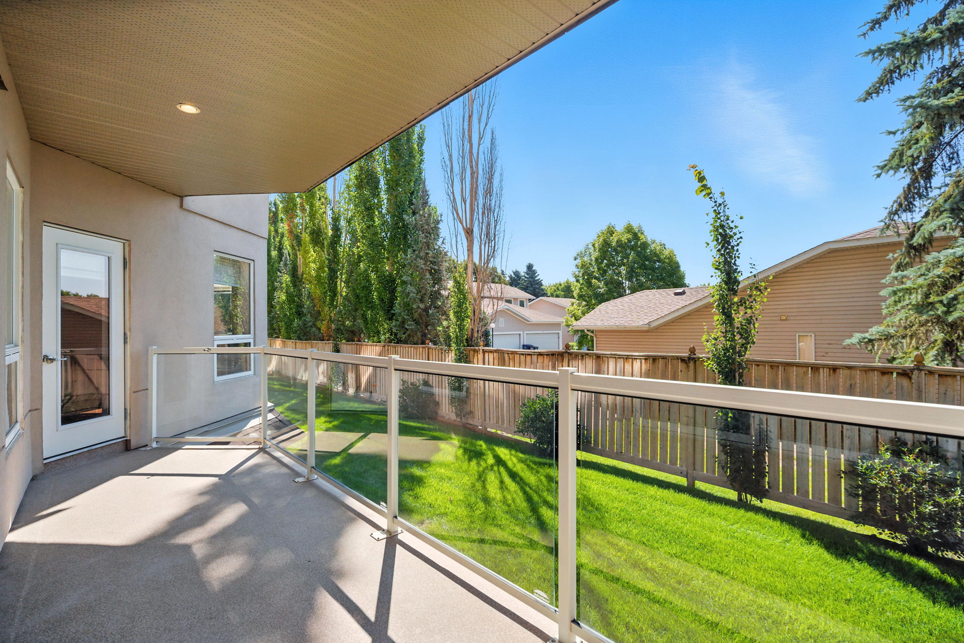 105 – 227 Pinehouse Drive, saskatoon walkout condo for sale