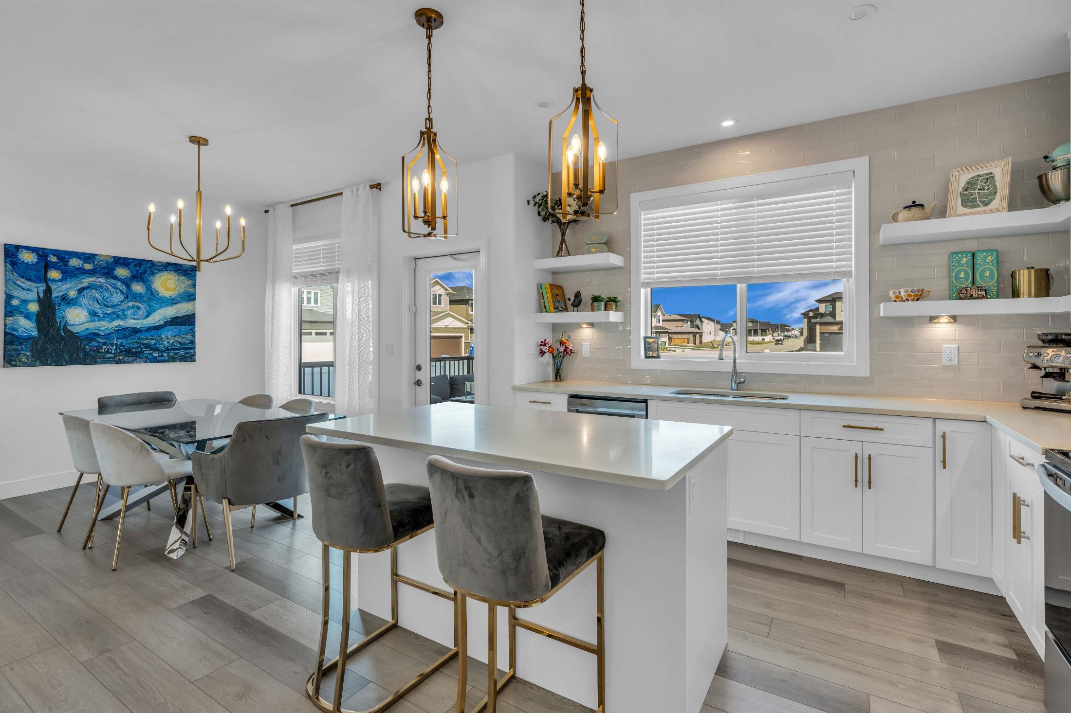 574 Burgess Crescent Chef's Kitchen Island