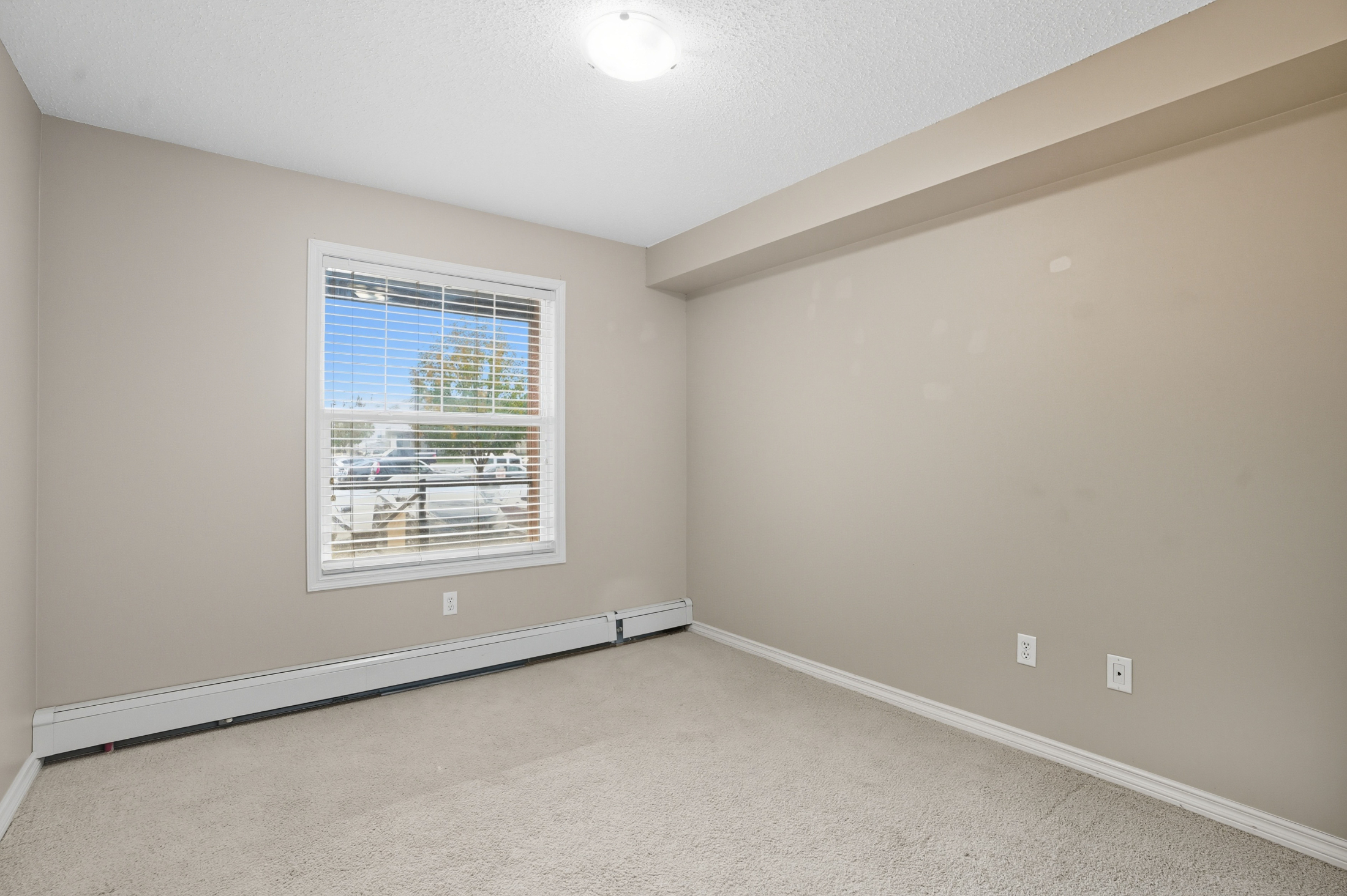 B103 103 Wellman Crescent second bedroom