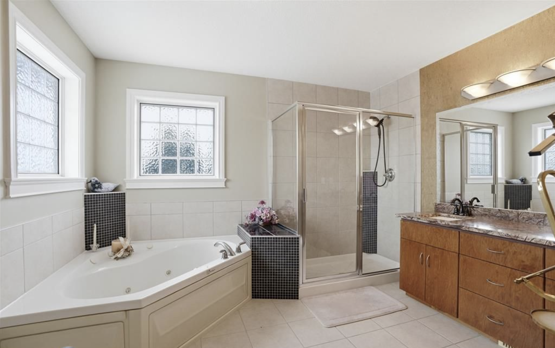 603 Brookhurst Court, Saskatoon, SK - Briarwood